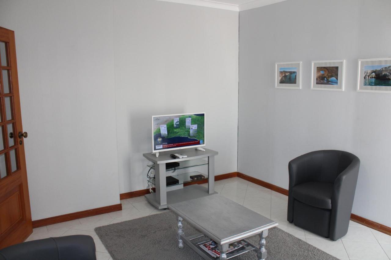 Apartamento Urb. Vila Nova, Lote 5 Armação de Pêra Exterior foto