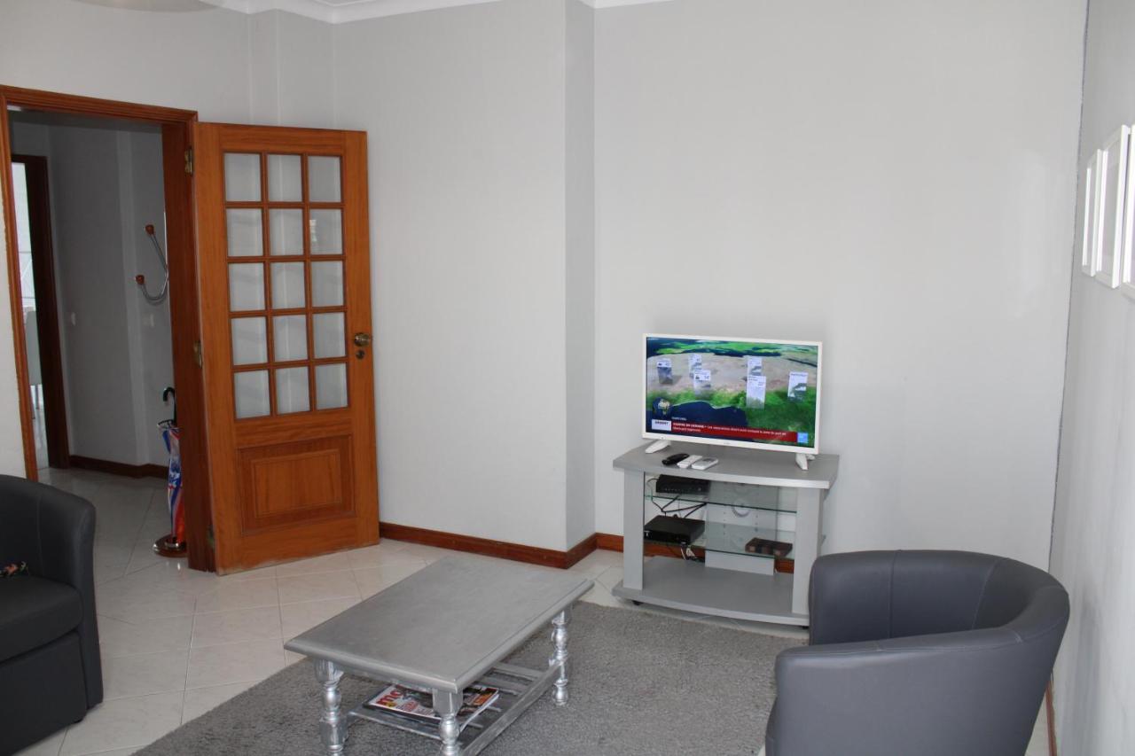 Apartamento Urb. Vila Nova, Lote 5 Armação de Pêra Exterior foto