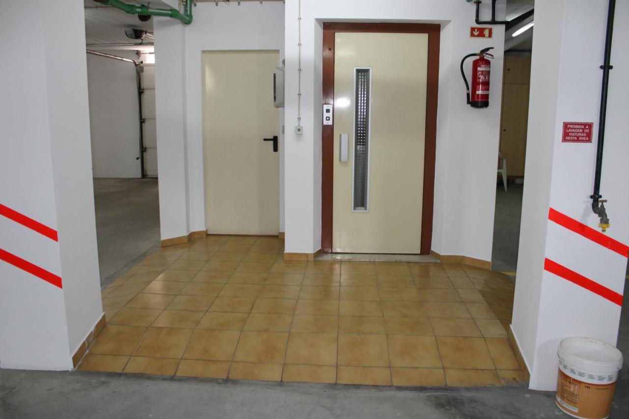 Apartamento Urb. Vila Nova, Lote 5 Armação de Pêra Exterior foto