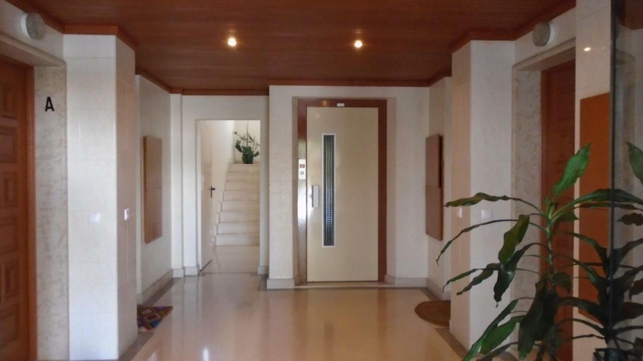 Apartamento Urb. Vila Nova, Lote 5 Armação de Pêra Exterior foto