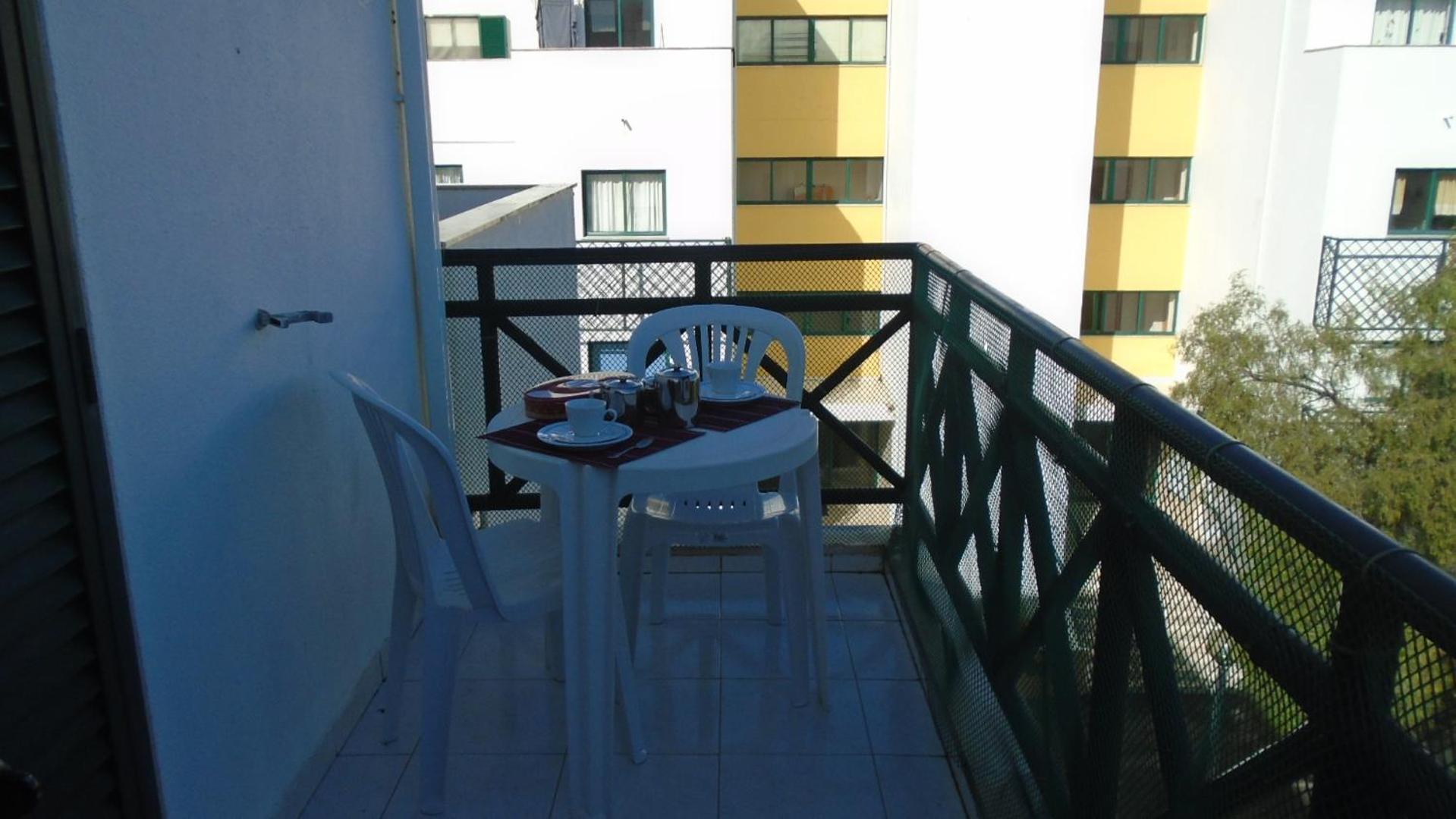 Apartamento Urb. Vila Nova, Lote 5 Armação de Pêra Exterior foto