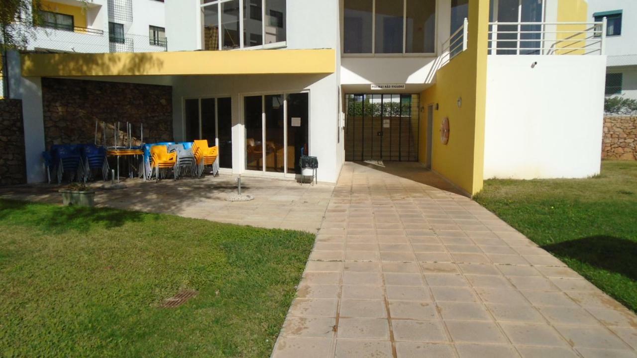 Apartamento Urb. Vila Nova, Lote 5 Armação de Pêra Exterior foto